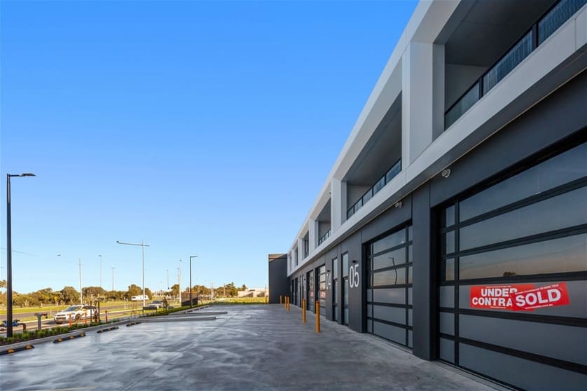 Click to view all images 276 Kororoit Creek Road Williamstown North VIC 3016 - Image 2