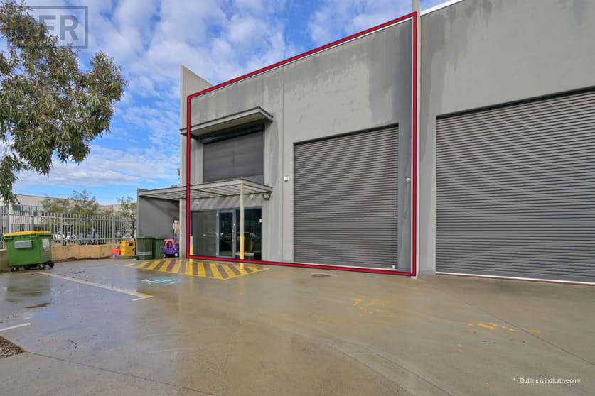 Click to view all images 1/27 Mordaunt Circuit Canning Vale WA 6155 - Image 2