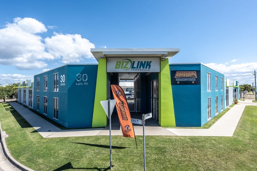 Click to view all images 2/30 Civil Road Garbutt QLD 4814 - Image 2