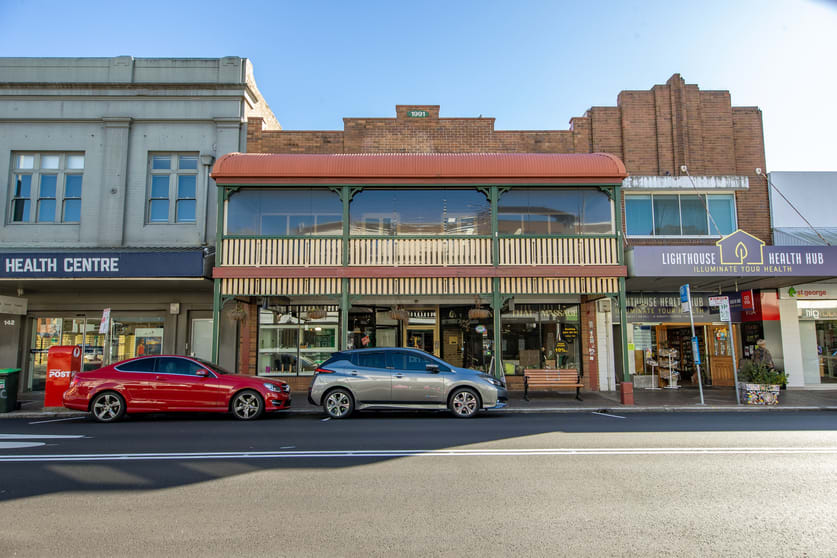Click to view all images 138-140 Beaumont Street Hamilton NSW 2303 - Image 2