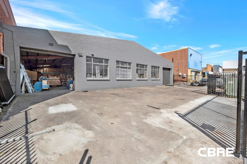 Click to view all images 39-41 Claremont Avenue Greenacre NSW 2190 - Image 2