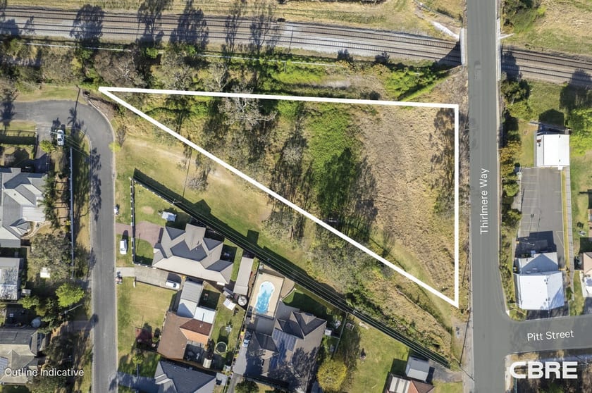 Click to view all images 2 Pitt Street Tahmoor NSW 2573 - Image 2