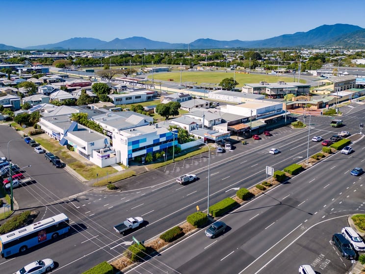 Click to view all images 91-97 Mulgrave Road Parramatta Park QLD 4870 - Image 3
