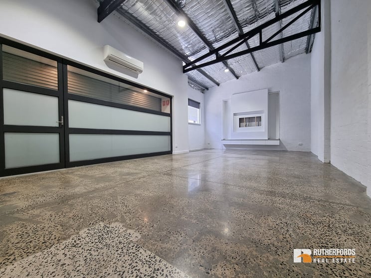 Click to view all images 9/5 Kolora Road Heidelberg West VIC 3081 - Image 2