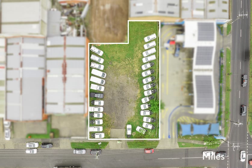 Click to view all images 72-74 Northern Road Heidelberg West VIC 3081 - Image 3