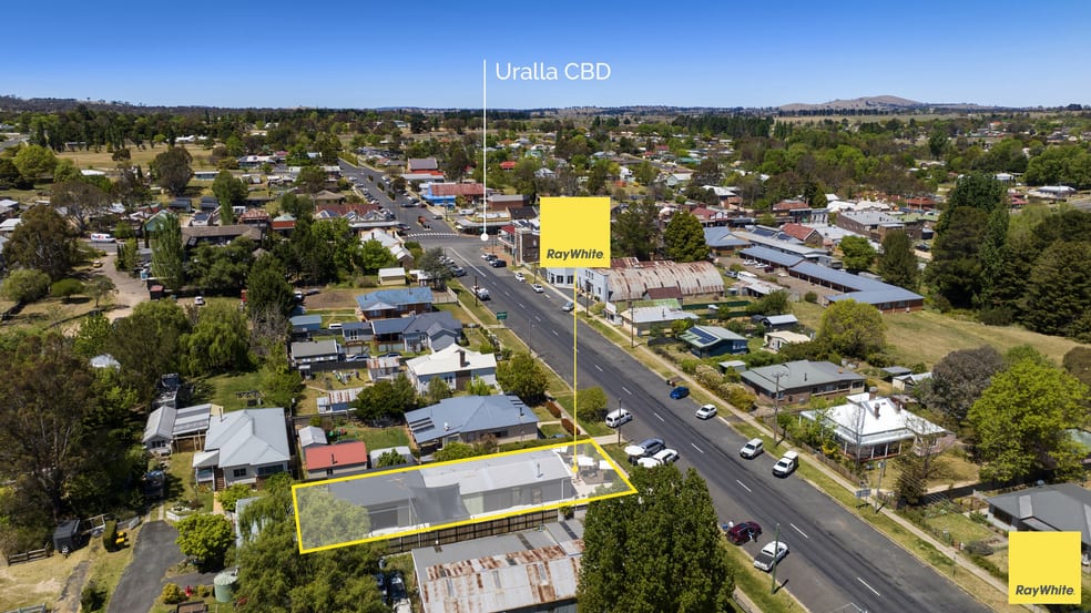 31 Hill Street Uralla NSW 2358 - Image 3