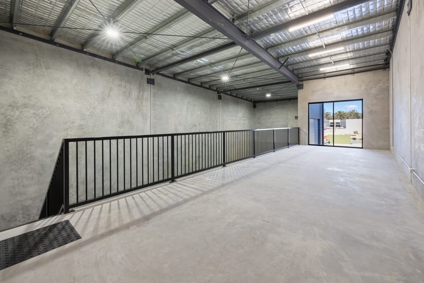 Click to view all images 15/75-77 & 79-81 Jardine Drive Redland Bay QLD 4165 - Image 3