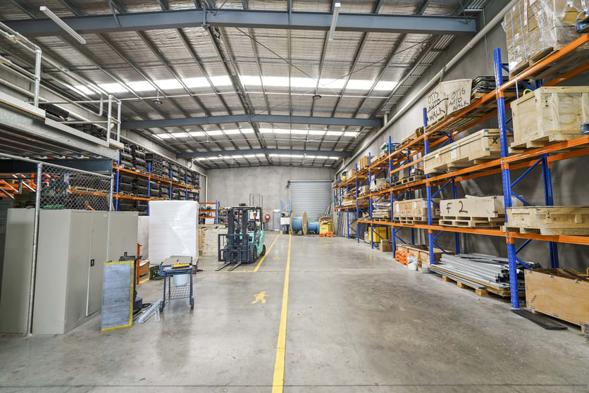 Click to view all images 640 Somerville Road Sunshine West VIC 3020 - Image 2