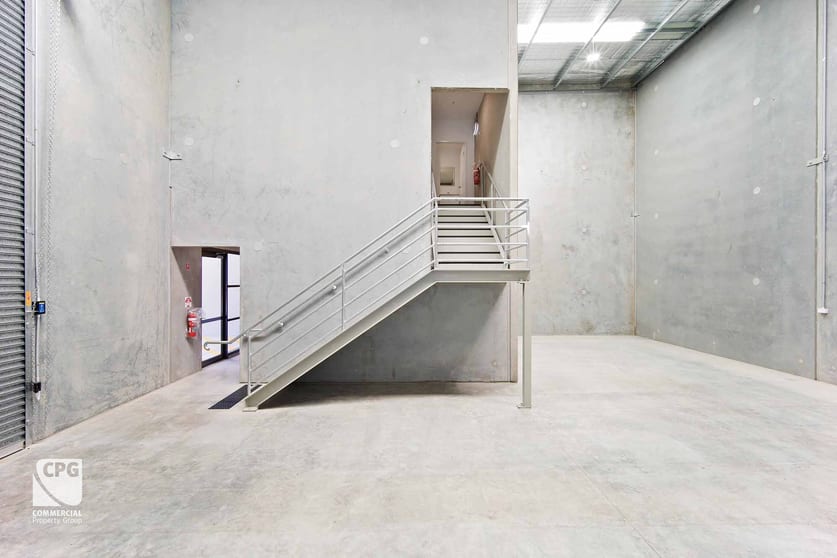 Click to view all images Unit 1/434 The Boulevarde Kirrawee NSW 2232 - Image 3