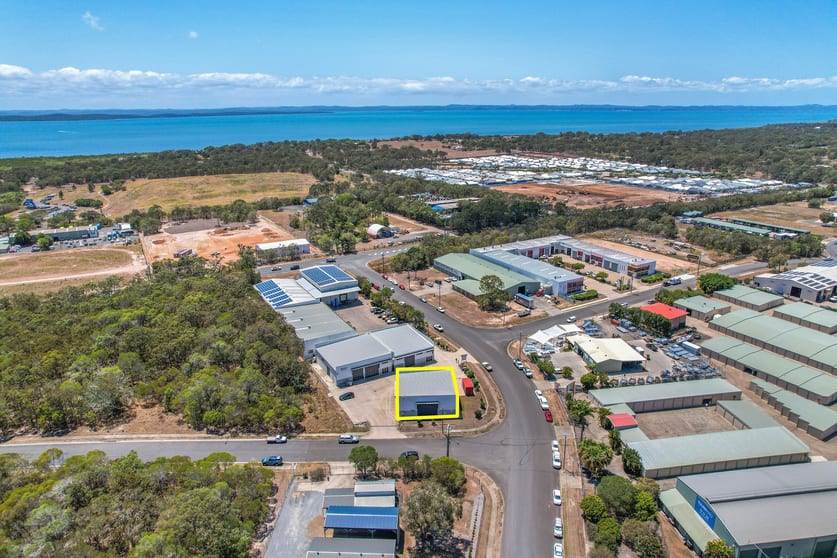 Click to view all images 1/9-15 Ellengowan Street Urangan QLD 4655 - Image 3