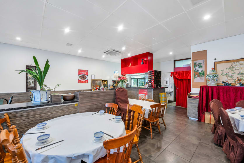 Click to view all images 301-303 Morphett Street Adelaide SA 5000 - Image 2