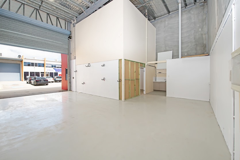 Click to view all images 9/349-351 Macdonnell Road Clontarf QLD 4019 - Image 2