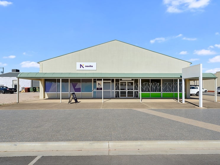 Click to view all images 4 Draper Street Kadina SA 5554 - Image 2
