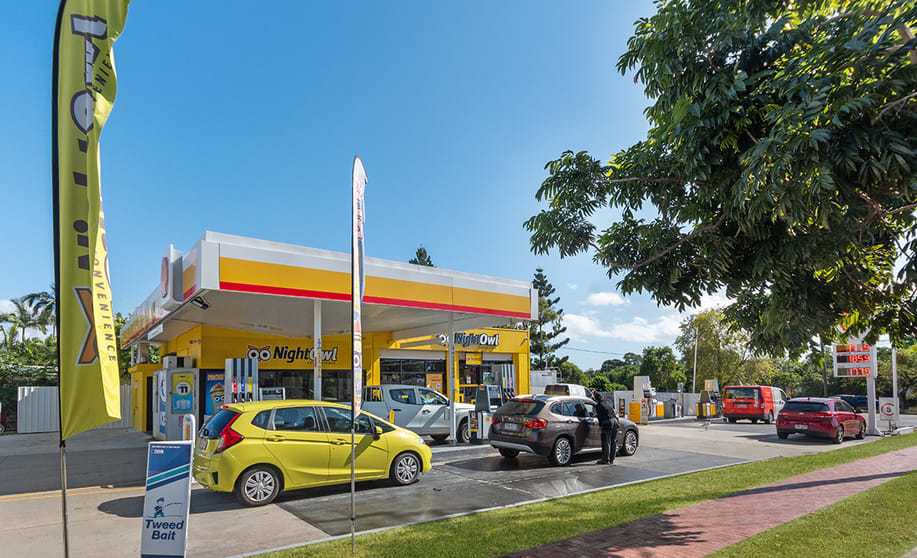 Click to view all images 77 Bundock Street Belgian Gardens QLD 4810 - Image 2