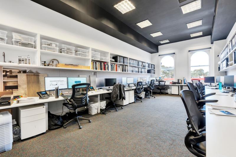 Click to view all images 70-72 BRIDPORT ST Albert Park VIC 3206 - Image 3