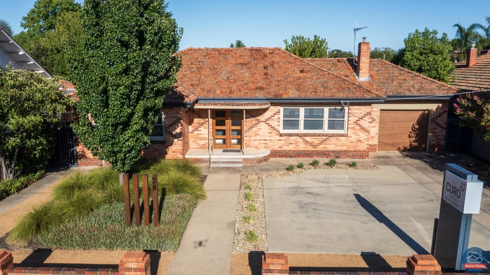 Click to view all images 28 Wyndham Street Shepparton VIC 3630 - Image 2
