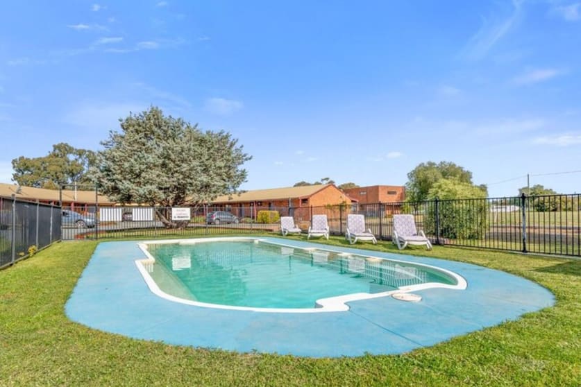 Click to view all images 2-6 Mitchell Street Mathoura NSW 2710 - Image 3