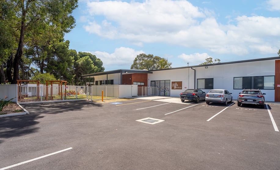 Click to view all images 36 Olinda Road Windsor Gardens SA 5087 - Image 2