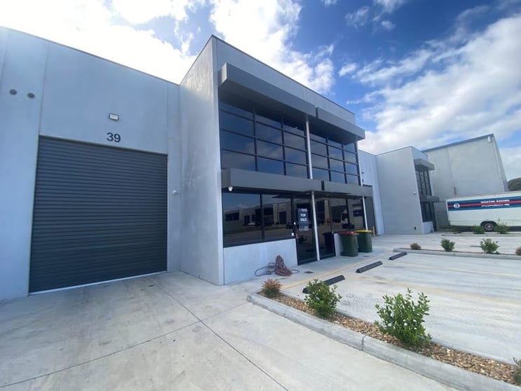 Click to view all images 39/82 Levanswell Road Moorabbin VIC 3189 - Image 1