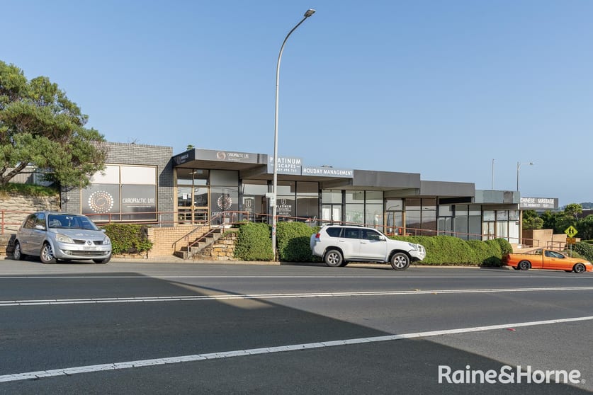 Click to view all images 127 Princes Highway Ulladulla NSW 2539 - Image 1