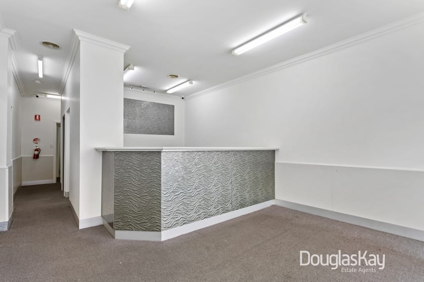 Click to view all images 7 - 9 Devonshire Road Sunshine VIC 3020 - Image 3