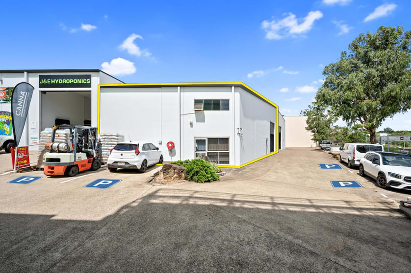 Click to view all images 4/87 Kelliher Road Richlands QLD 4077 - Image 2