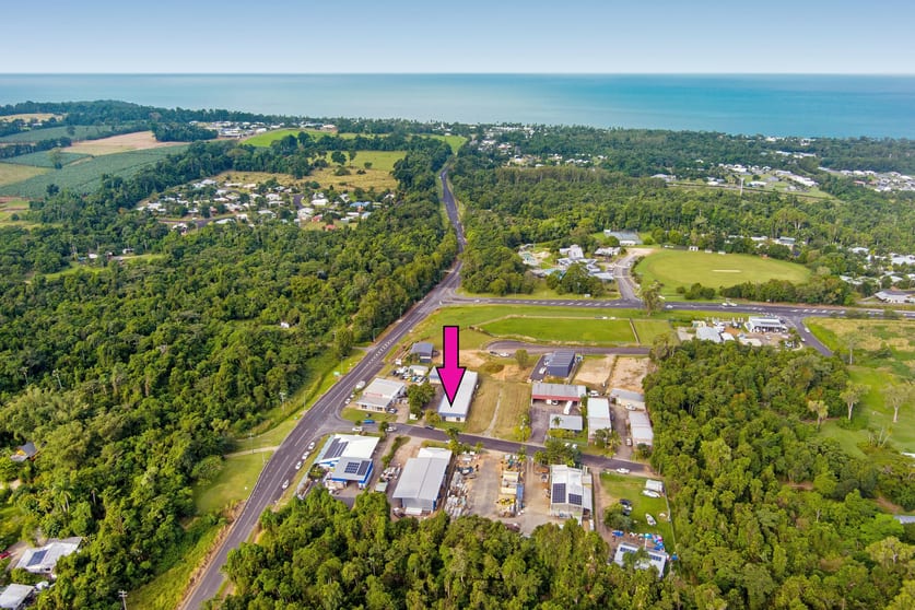 Click to view all images Warehouse 1/3 Dewar St Mission Beach QLD 4852 - Image 2