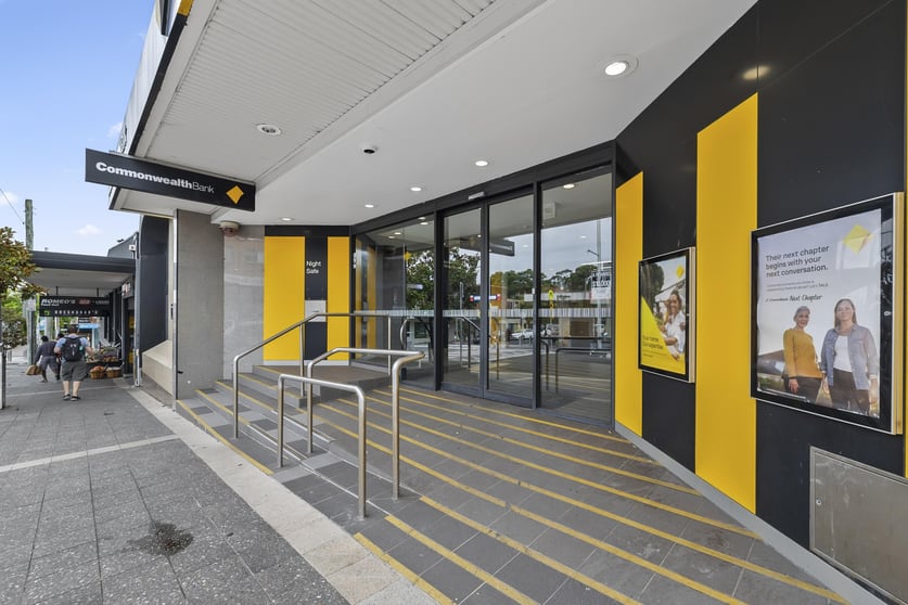 Click to view all images Commonwealth Bank, 4 Morts Road Mortdale NSW 2223 - Image 2