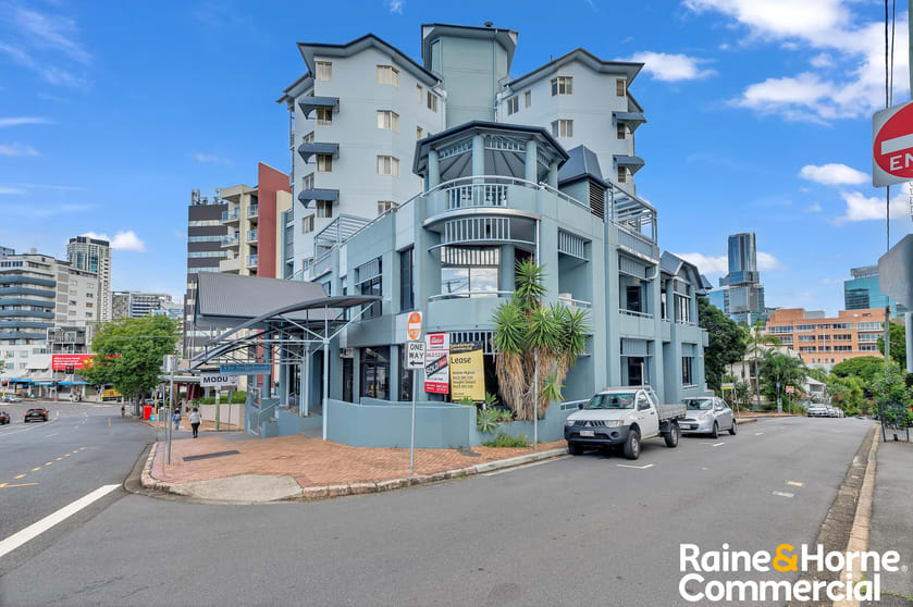 Click to view all images 14/83 Leichhardt Street Spring Hill QLD 4000 - Image 3