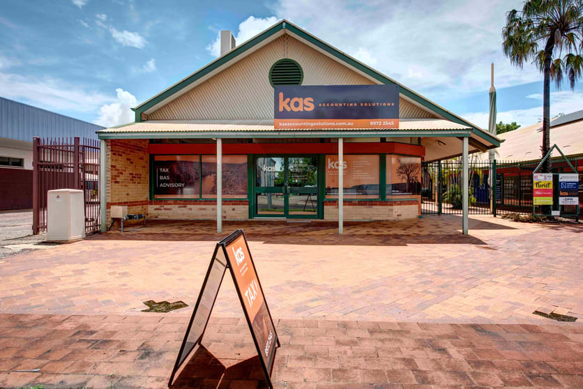 Click to view all images 1,3,5,7,8/17 First Street Katherine NT 0850 - Image 3