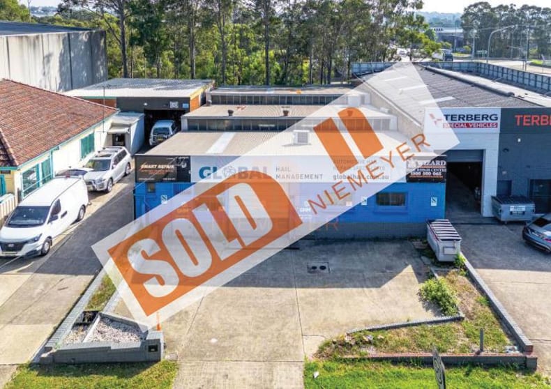 Click to view all images Factory / Office/86 Bryant Street Padstow NSW 2211 - Image 1