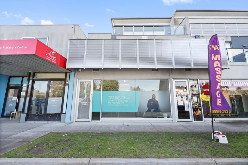 Click to view all images 1/135 Lower Dandenong Road Mentone VIC 3194 - Image 1
