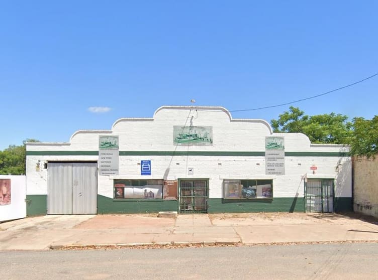 Click to view all images 60 Reid Street Wilcannia NSW 2836 - Image 1