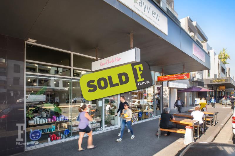 Click to view all images 92 Bay Street Port Melbourne VIC 3207 - Image 1