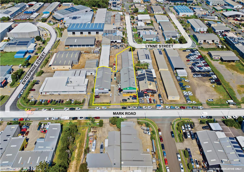 Click to view all images 148-150 Mark Road & 1 Lynne Street Caloundra QLD 4551 - Image 1