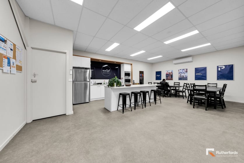 Click to view all images 139-143 Bamfield Road Heidelberg West VIC 3081 - Image 3