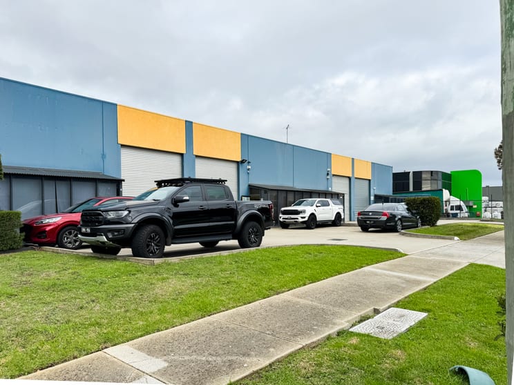 Click to view all images 3/18-20 Tova Drive Carrum Downs VIC 3201 - Image 1