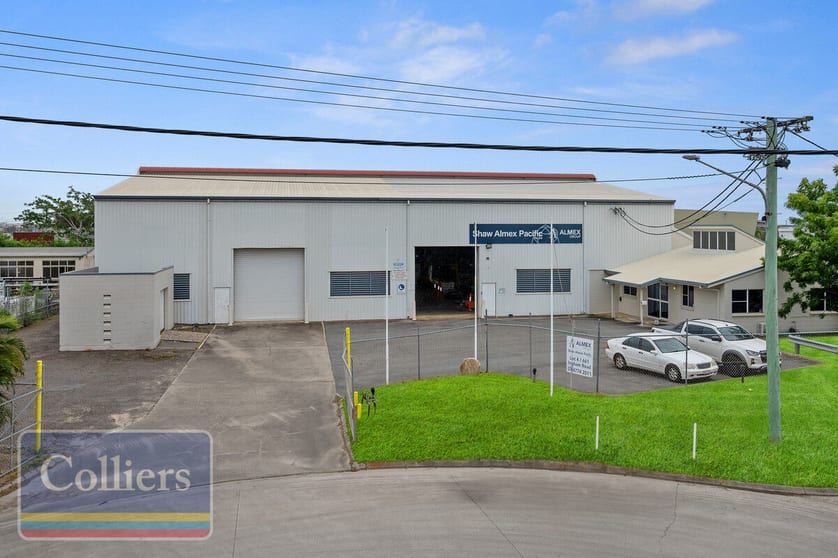 Click to view all images 4/661 Ingham Road Mount St John QLD 4818 - Image 1