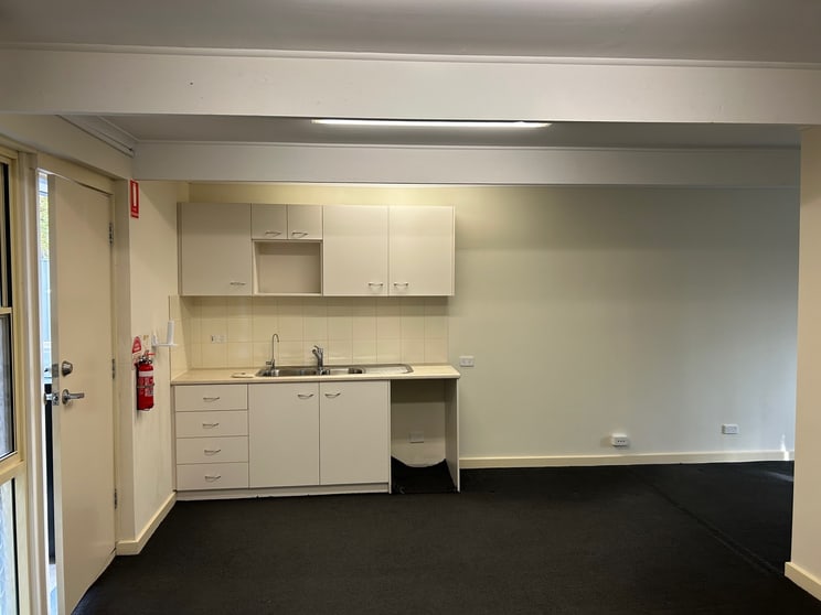 Click to view all images 6&7/186 Main Rd Blackwood SA 5051 - Image 3