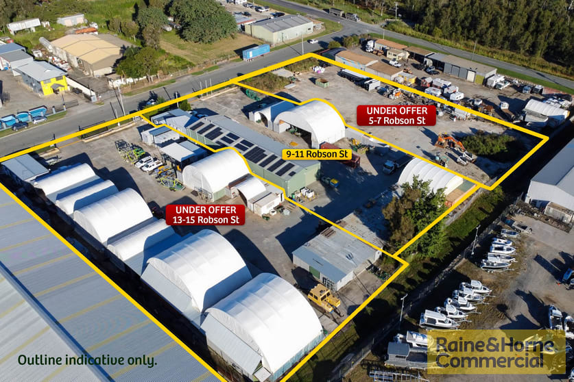 Click to view all images 5-15 Robson Street Clontarf QLD 4019 - Image 1