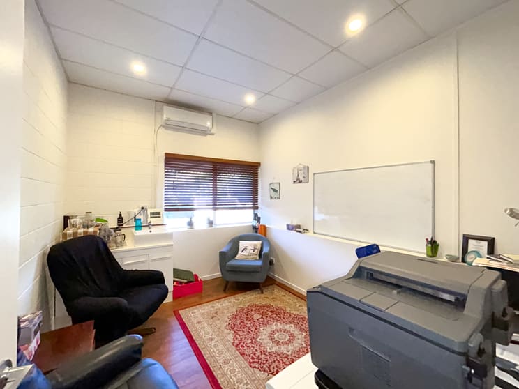 Click to view all images 3/17 Maple Street Maleny QLD 4552 - Image 3