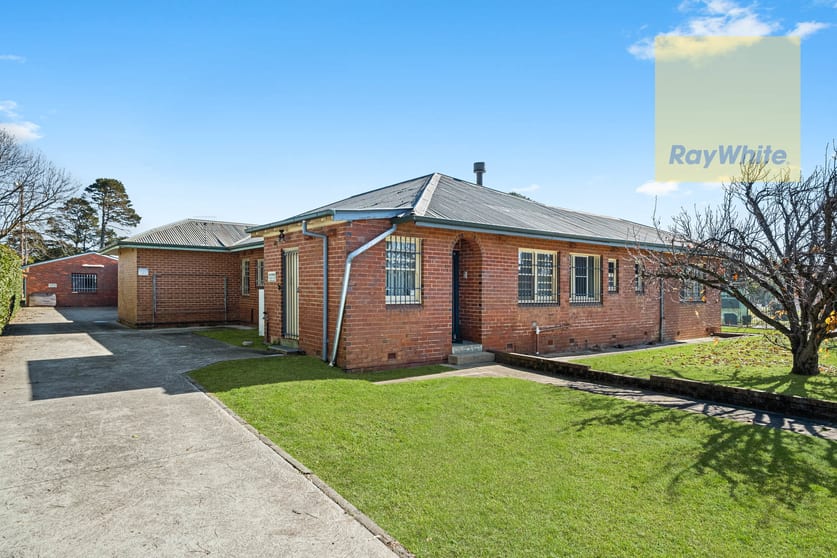 Click to view all images 36 Chantry Street Goulburn NSW 2580 - Image 3