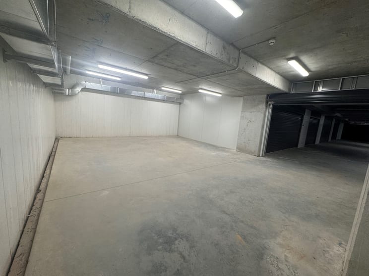 Click to view all images S9/38 Cawarra Road Caringbah NSW 2229 - Image 3