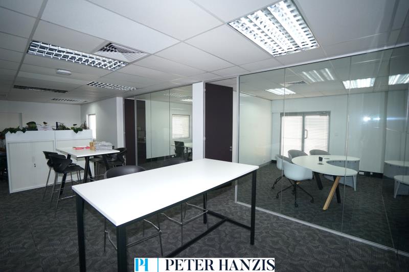 Click to view all images Unit 10/8 Avenue of the Americas Newington NSW 2127 - Image 1