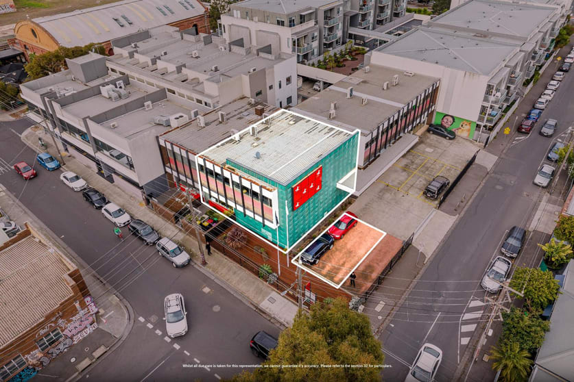 Click to view all images 4/35 Hope Street Brunswick VIC 3056 - Image 1