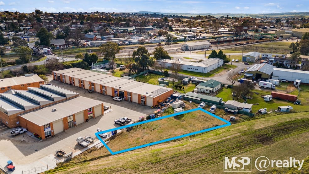 Click to view all images lot 18/2 Vale Road South Bathurst NSW 2795 - Image 1