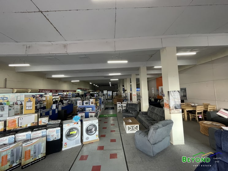 Click to view all images 61-63 Miller Street Gilgandra NSW 2827 - Image 2
