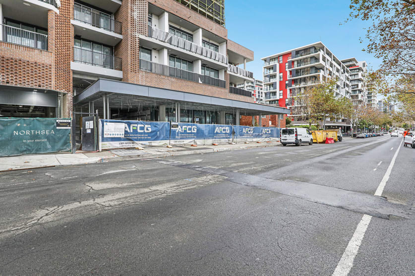 Click to view all images 15-19 Crown Street Wollongong NSW 2500 - Image 3