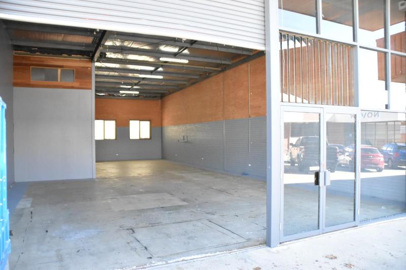 Click to view all images Unit 6/145-147 Gladstone Street Fyshwick ACT 2609 - Image 2