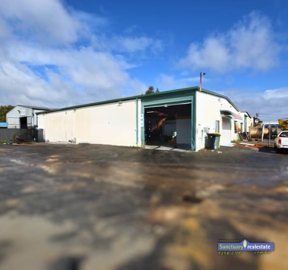 Click to view all images 1/1 Pratt Court Maddington WA 6109 - Image 2